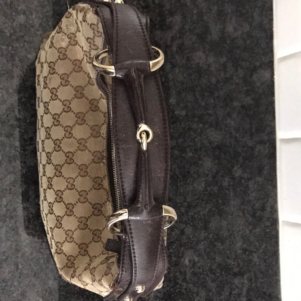 Gucci Monogram Horsebit Hobo Bag - Picture 3 of 7
